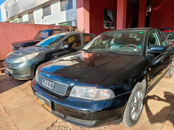 AUDI A4 1.8 20V GASOLINA 4P AUTOMÁTICO